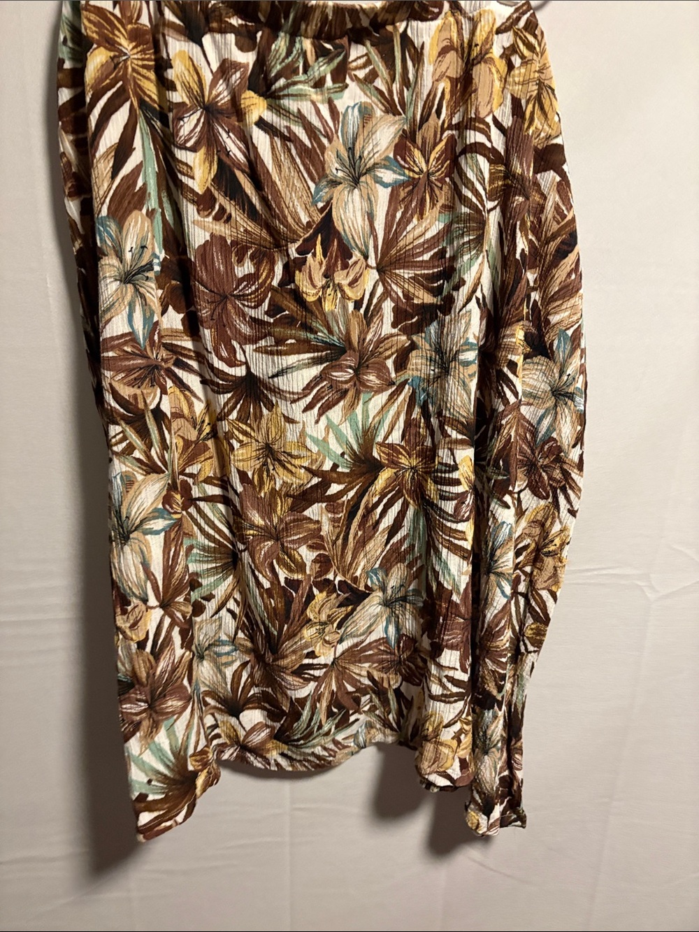 Jaclyn Smith Brown Cream Floral Midi Skirt with Teal Accents - Picture 6 of 7